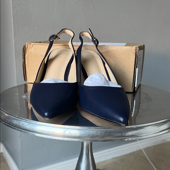 Navy Blue Slingback - Picture 6 of 9